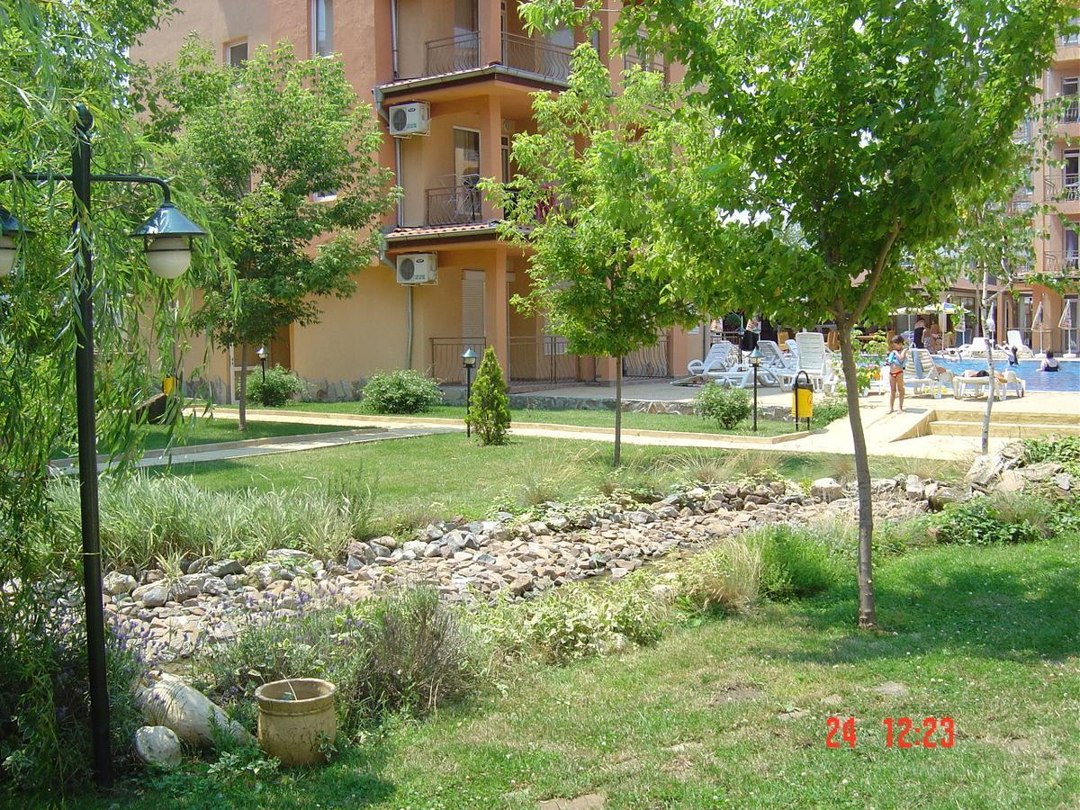 Casa Brava 2 Apartments Sveti Vlas Luaran gambar