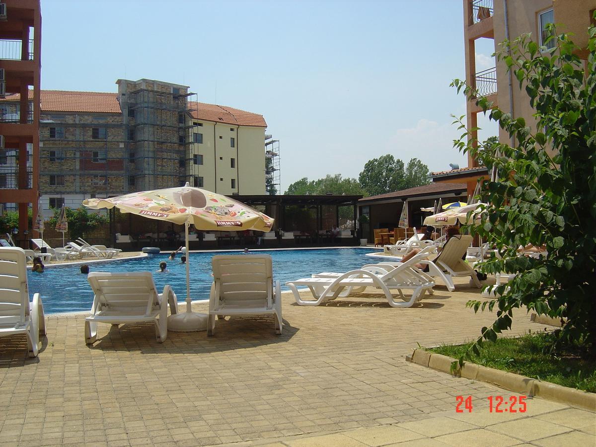 Casa Brava 2 Apartments Sveti Vlas Luaran gambar