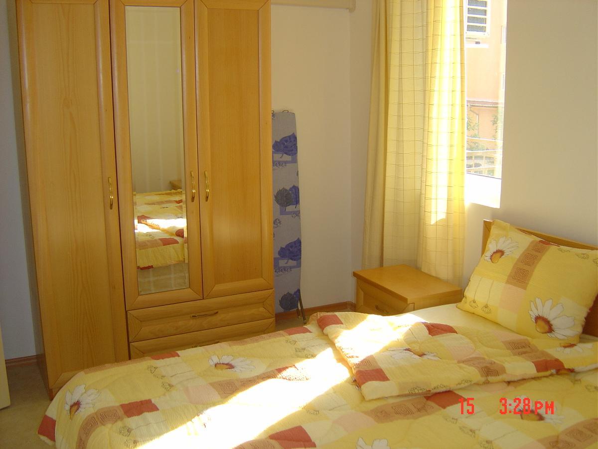 Casa Brava 2 Apartments Sveti Vlas Luaran gambar
