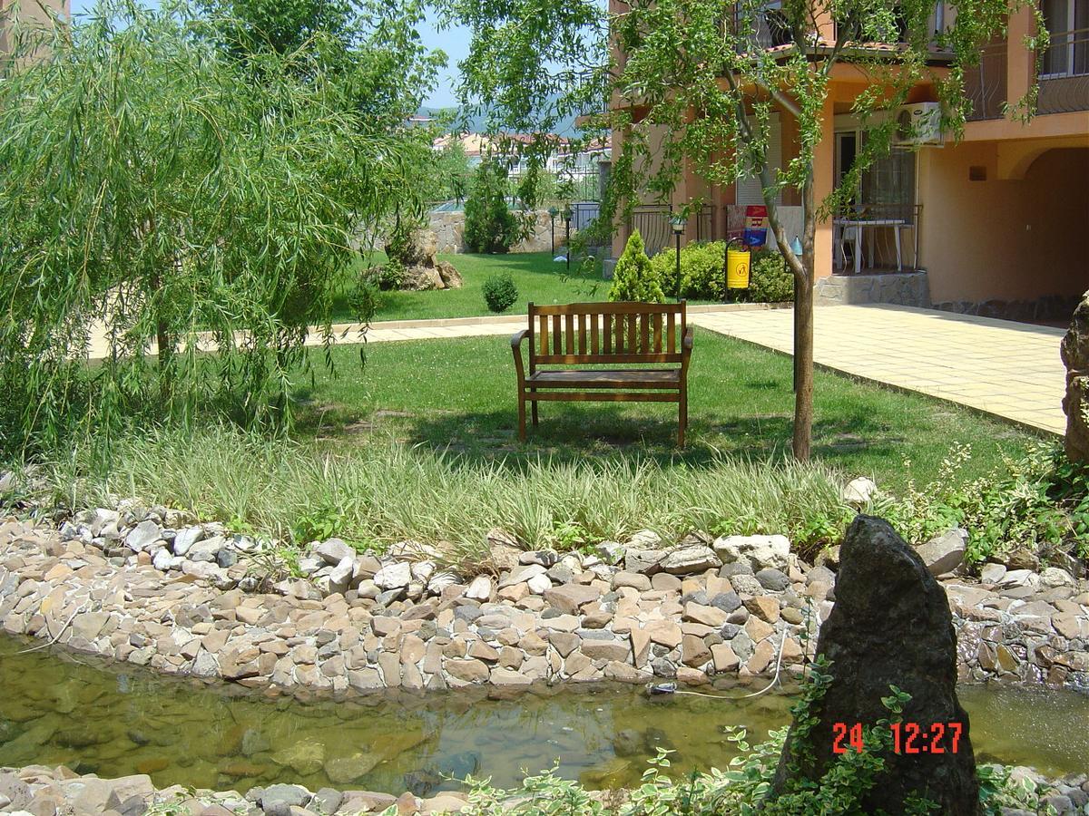 Casa Brava 2 Apartments Sveti Vlas Luaran gambar