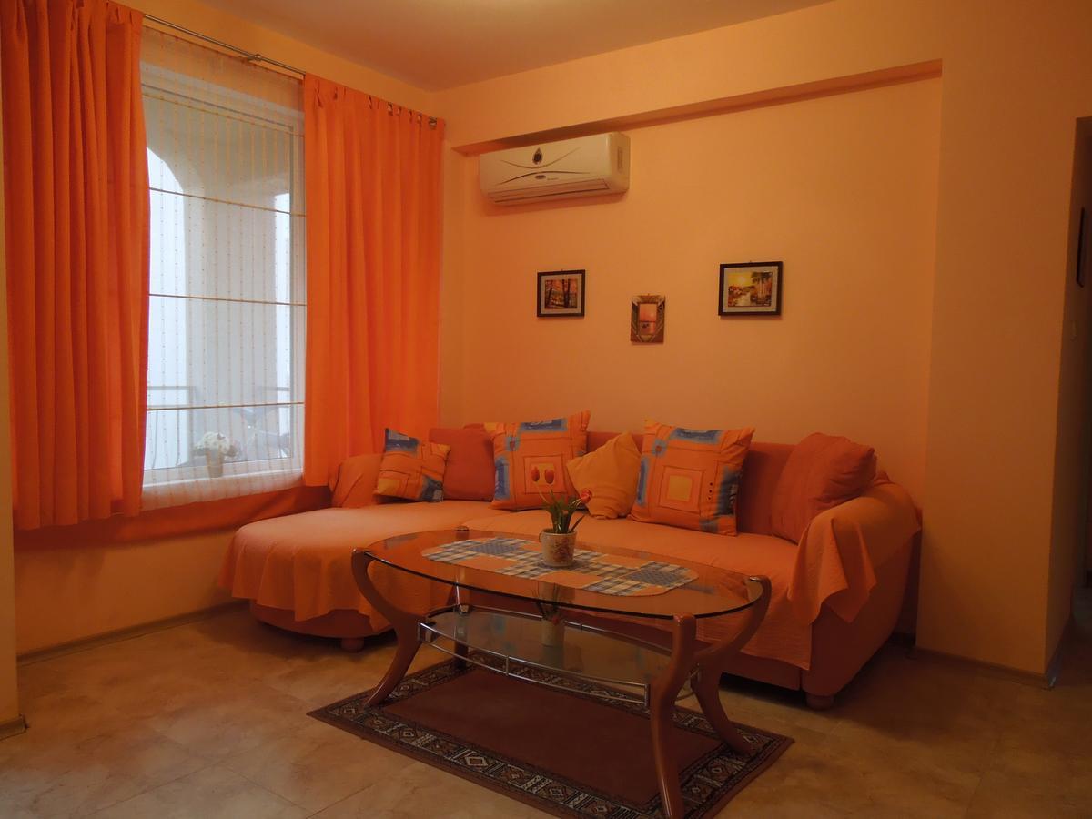 Casa Brava 2 Apartments Sveti Vlas Luaran gambar