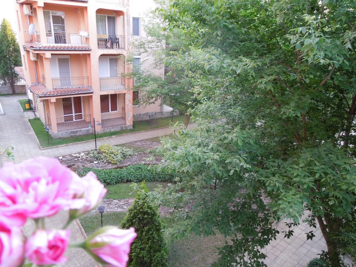 Casa Brava 2 Apartments Sveti Vlas Luaran gambar